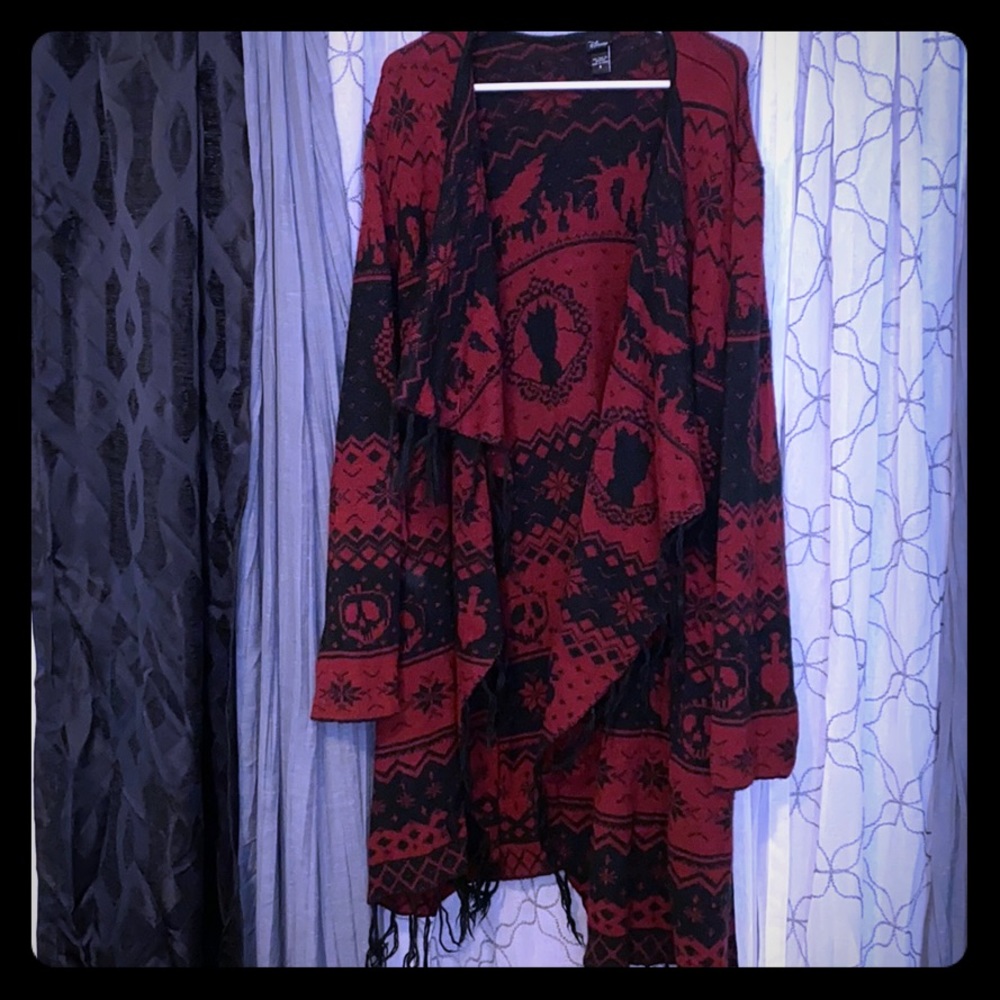Torrid Disney wicked queens poncho/wrap